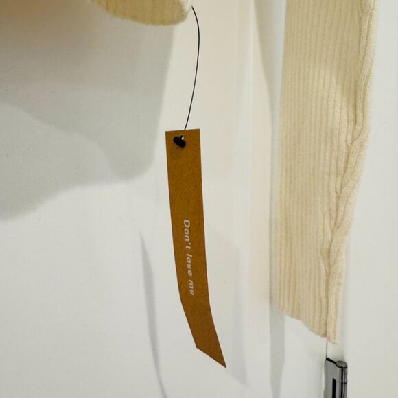 NWT Reformation Riven Cashmere Cardigan Sweater with Faux Fur Lapel - Picture 3 of 12